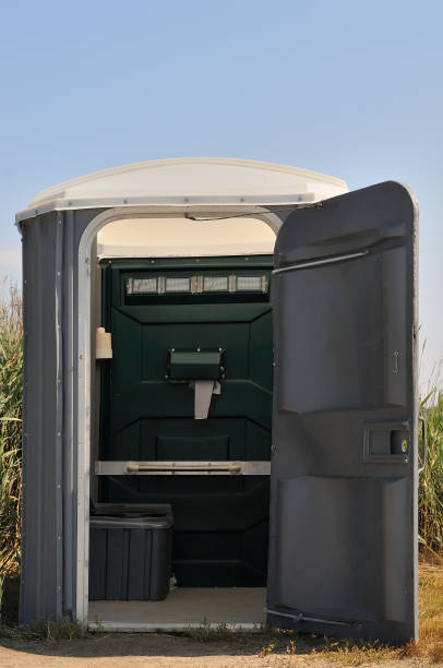 Best Best portable toilet rental  in Rice Lake, MN